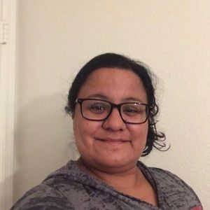 Meet your Posher, Vivian